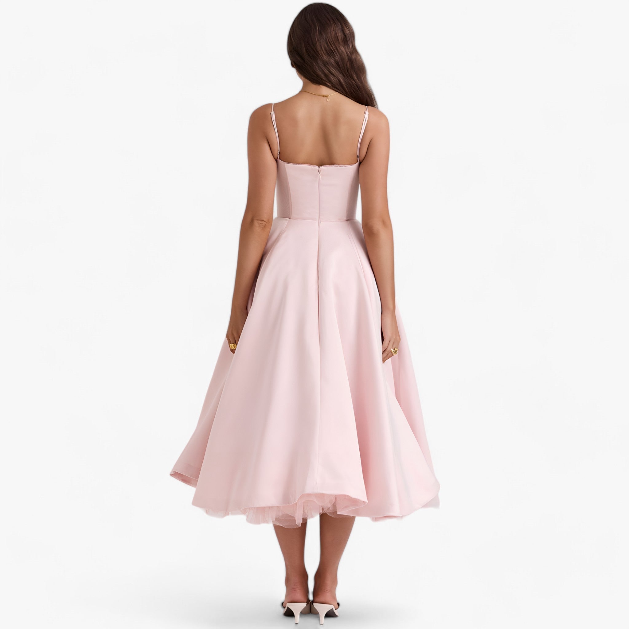 Lange Gala Jurk Met Verfijnde Brede Snit En Elegante Details